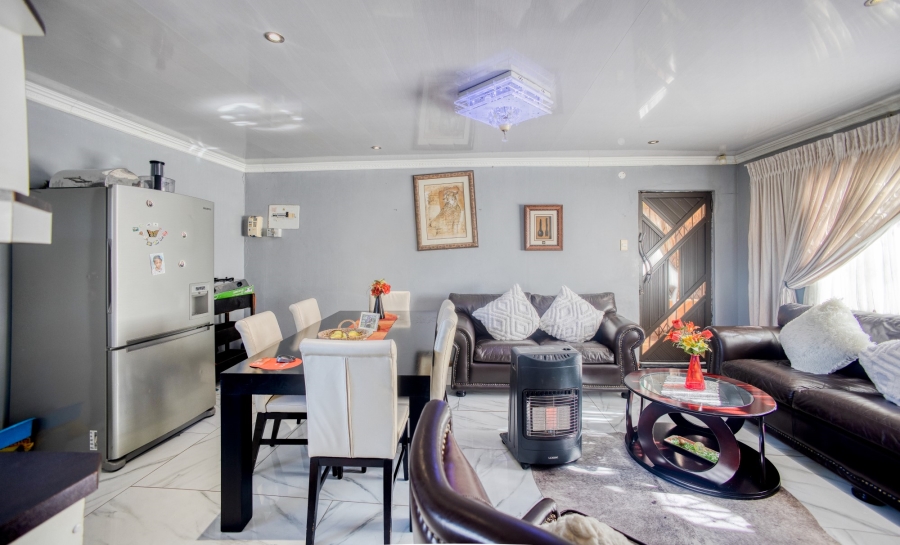 3 Bedroom Property for Sale in Amalinda Eastern Cape